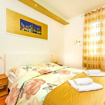 Violet Sea Breeze Apartment Сплит Екстериор снимка