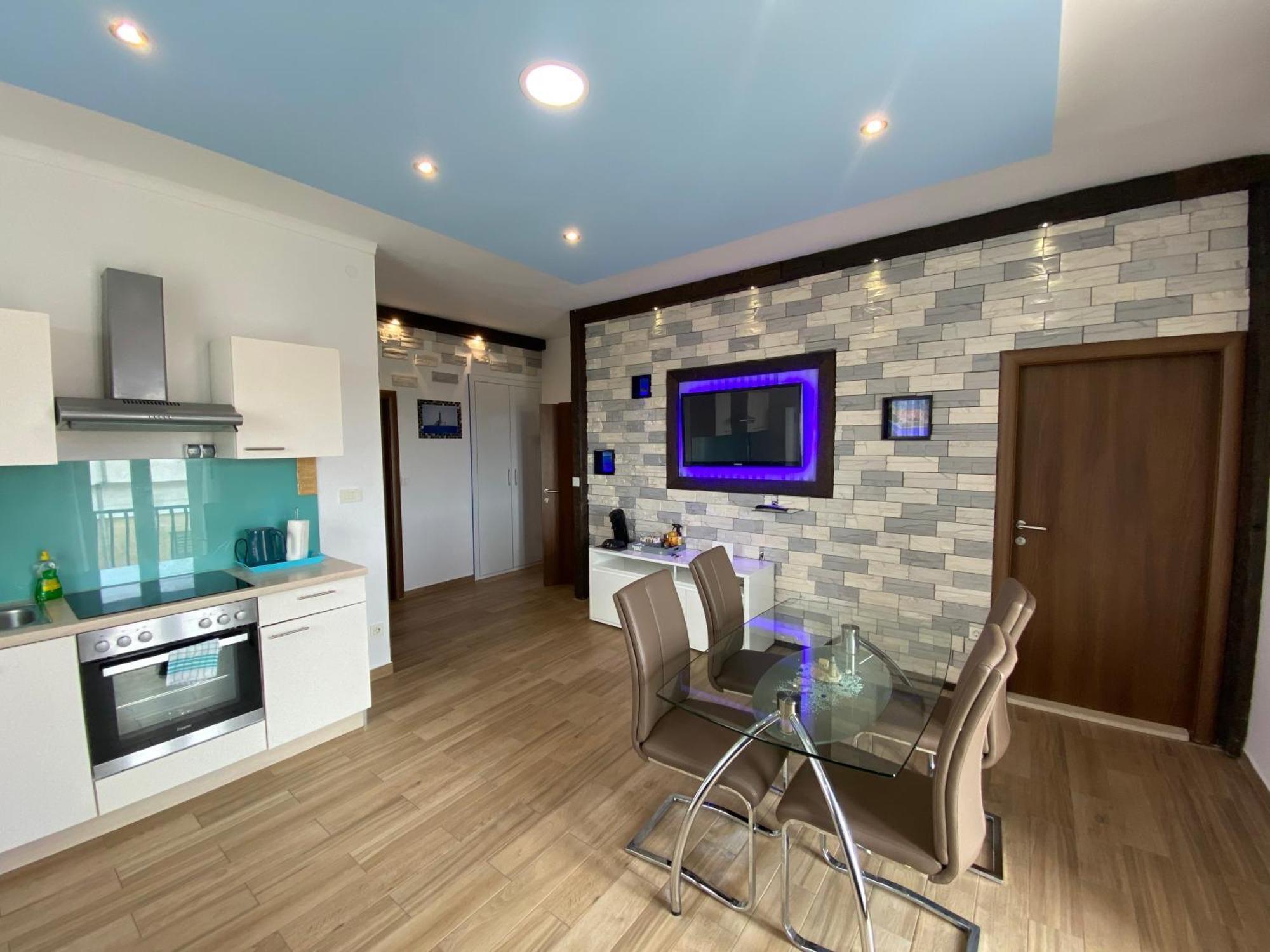 Violet Sea Breeze Apartment Сплит Екстериор снимка