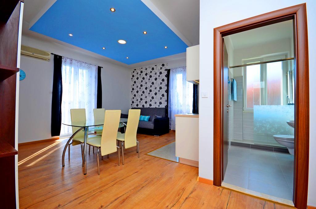 Violet Sea Breeze Apartment Сплит Екстериор снимка