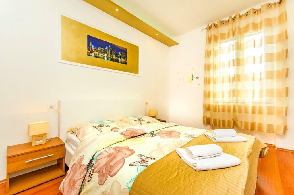 Violet Sea Breeze Apartment Сплит Екстериор снимка